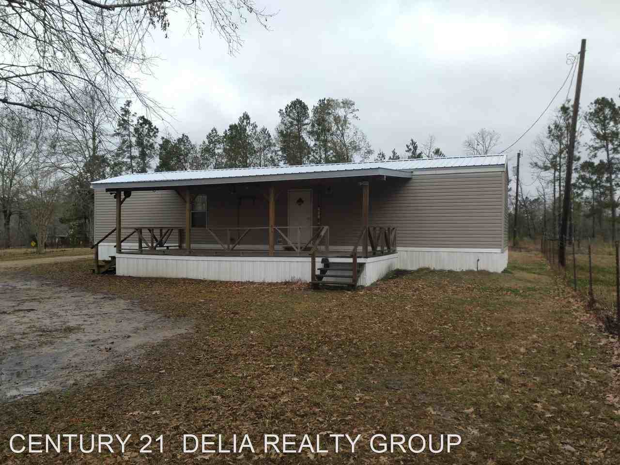 1718 Eric Green Rd - Photo 2 of 11