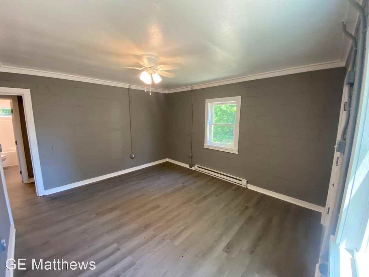 25611 Weakley Rd - Photo 2 of 10