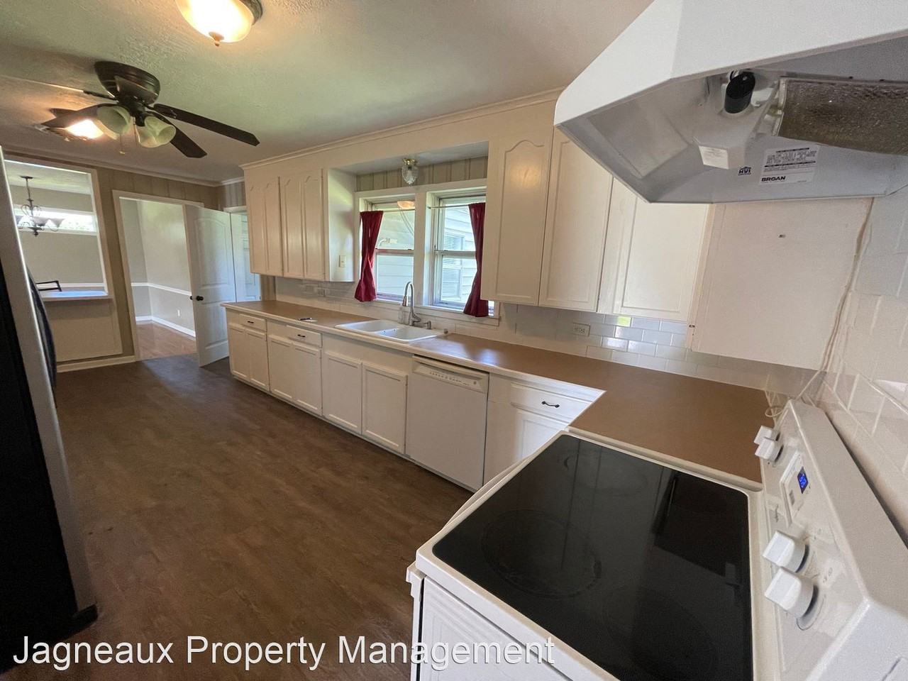 2104 Linda Dr - Photo 2 of 14