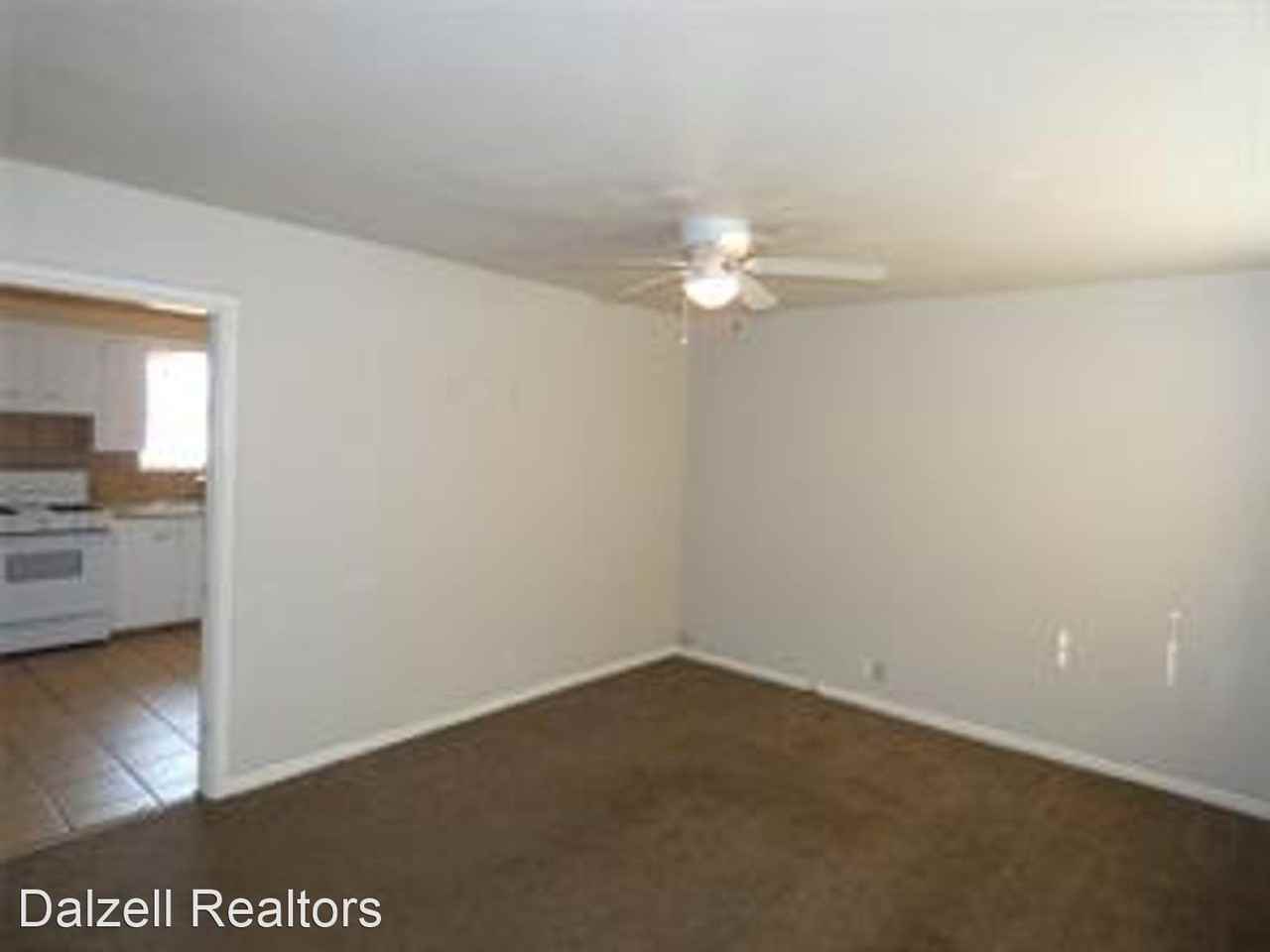 2302 N Mockingbird Ln - Photo 2 of 15