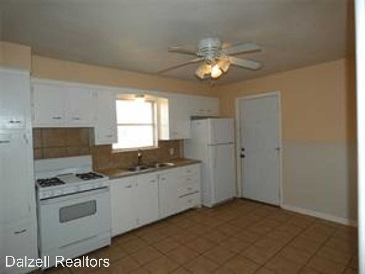 2302 N Mockingbird Ln - Photo 3 of 15