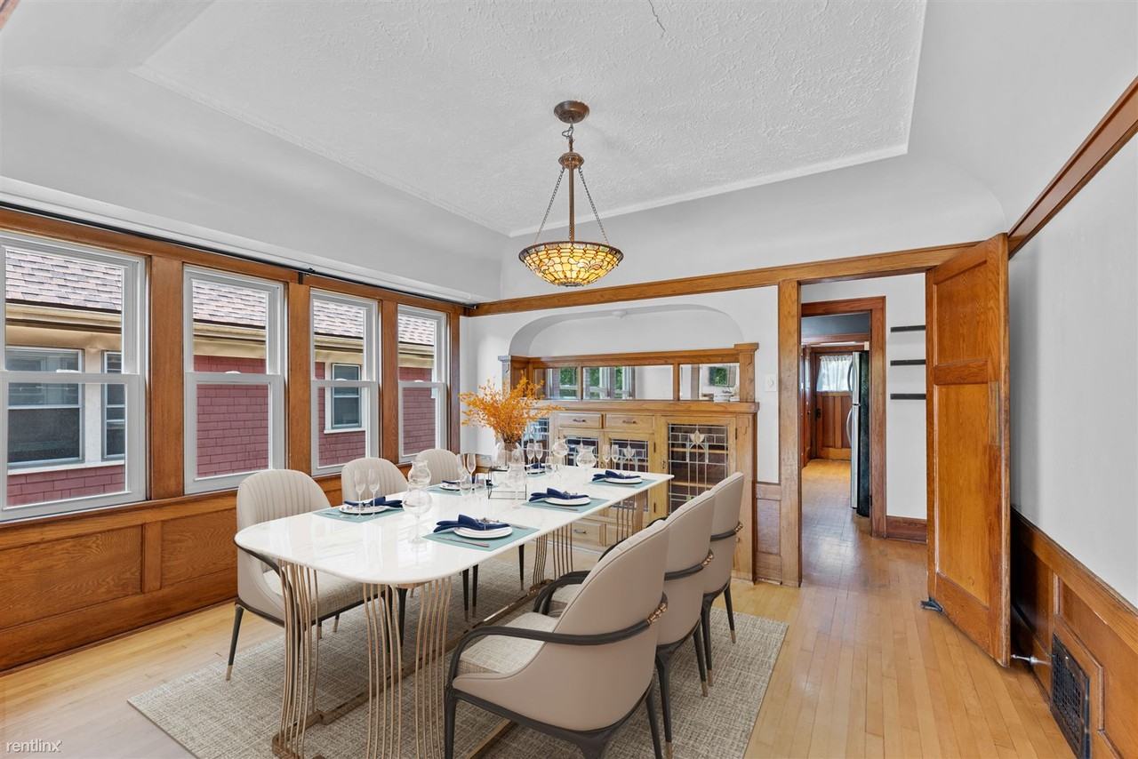 1549 N 57th St - Photo 3 of 18