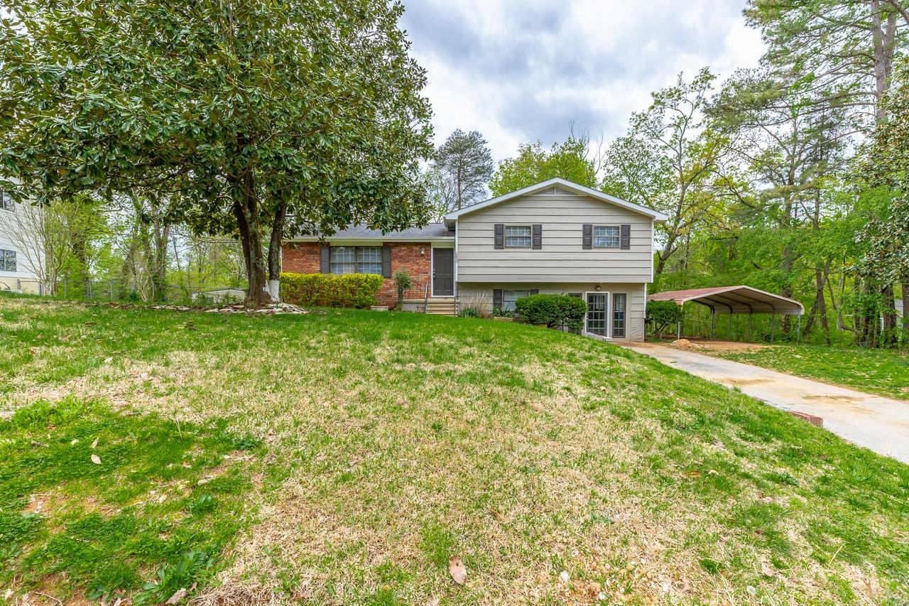 5850 Ragnar Dr - Photo 3 of 38
