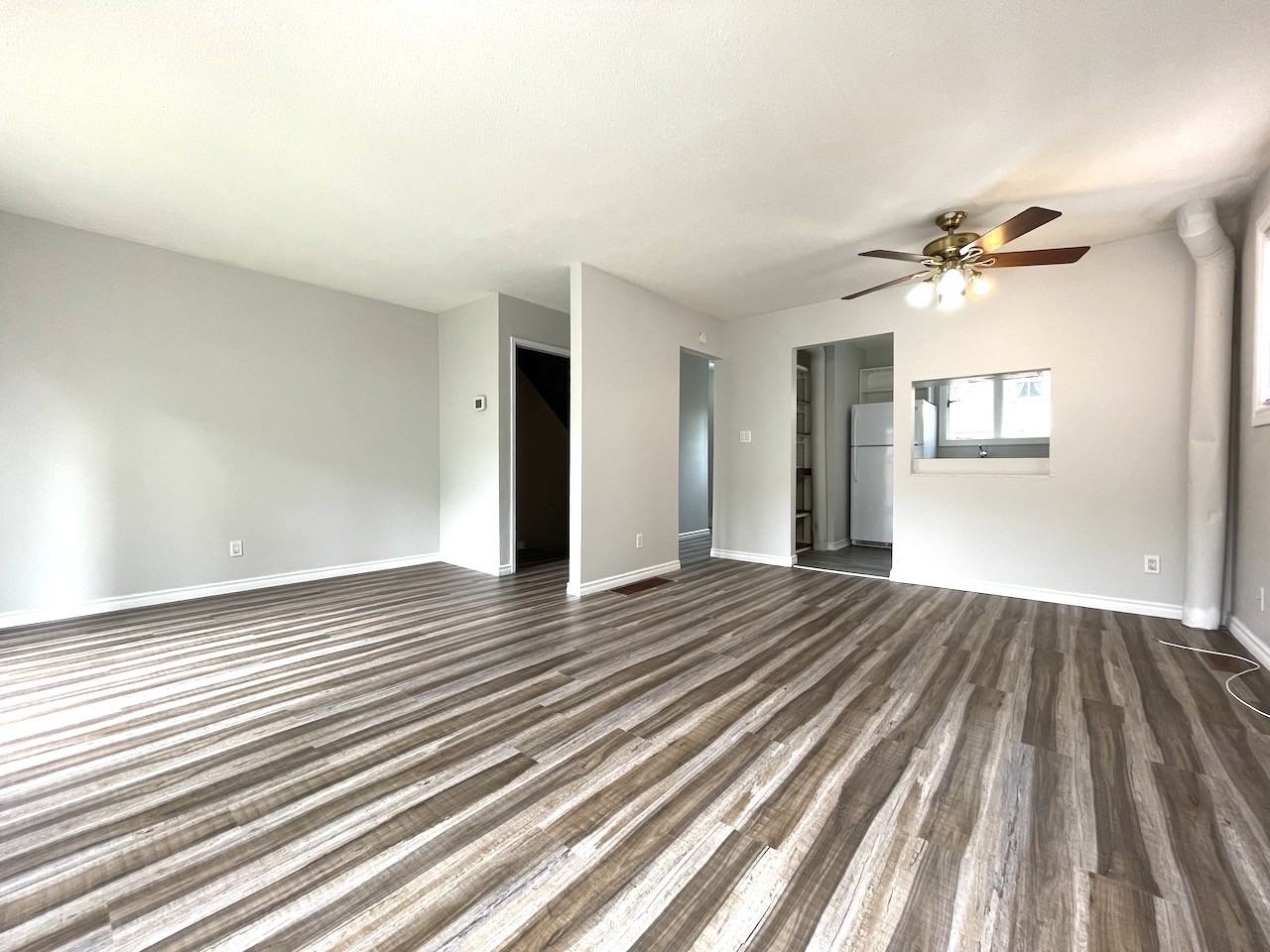 1268 Abbey Crt - Photo 2 of 28