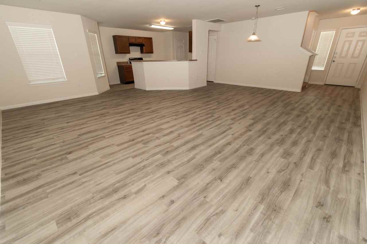 9906 Chilmark Way - Photo 2 of 8