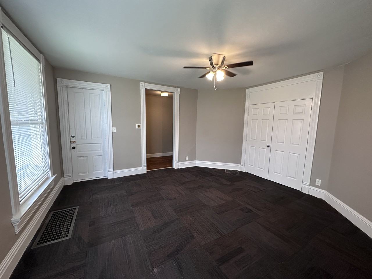 604 Hendricks St - Photo 2 of 8