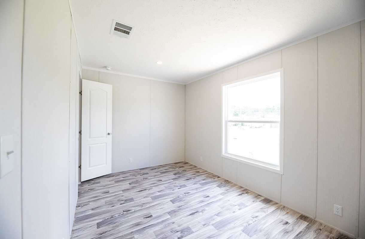 2432 Gulfway Blvd - Photo 3 of 7