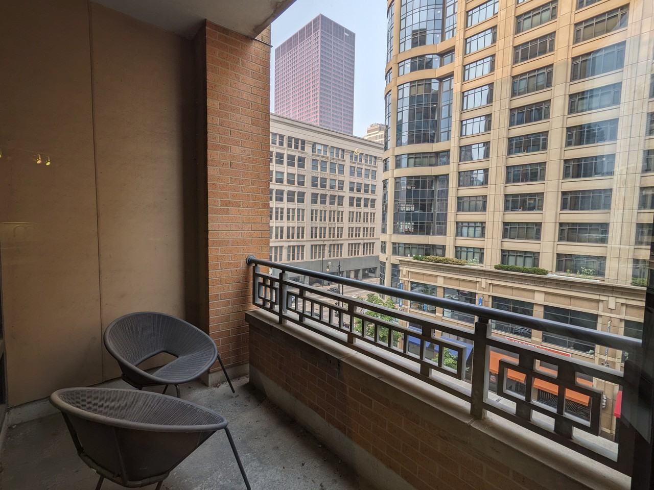 520 S State St #506 - Photo 4 of 19