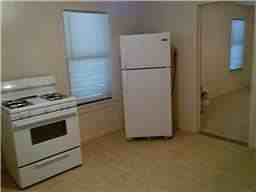 1815 69th St - Photo 3 of 10