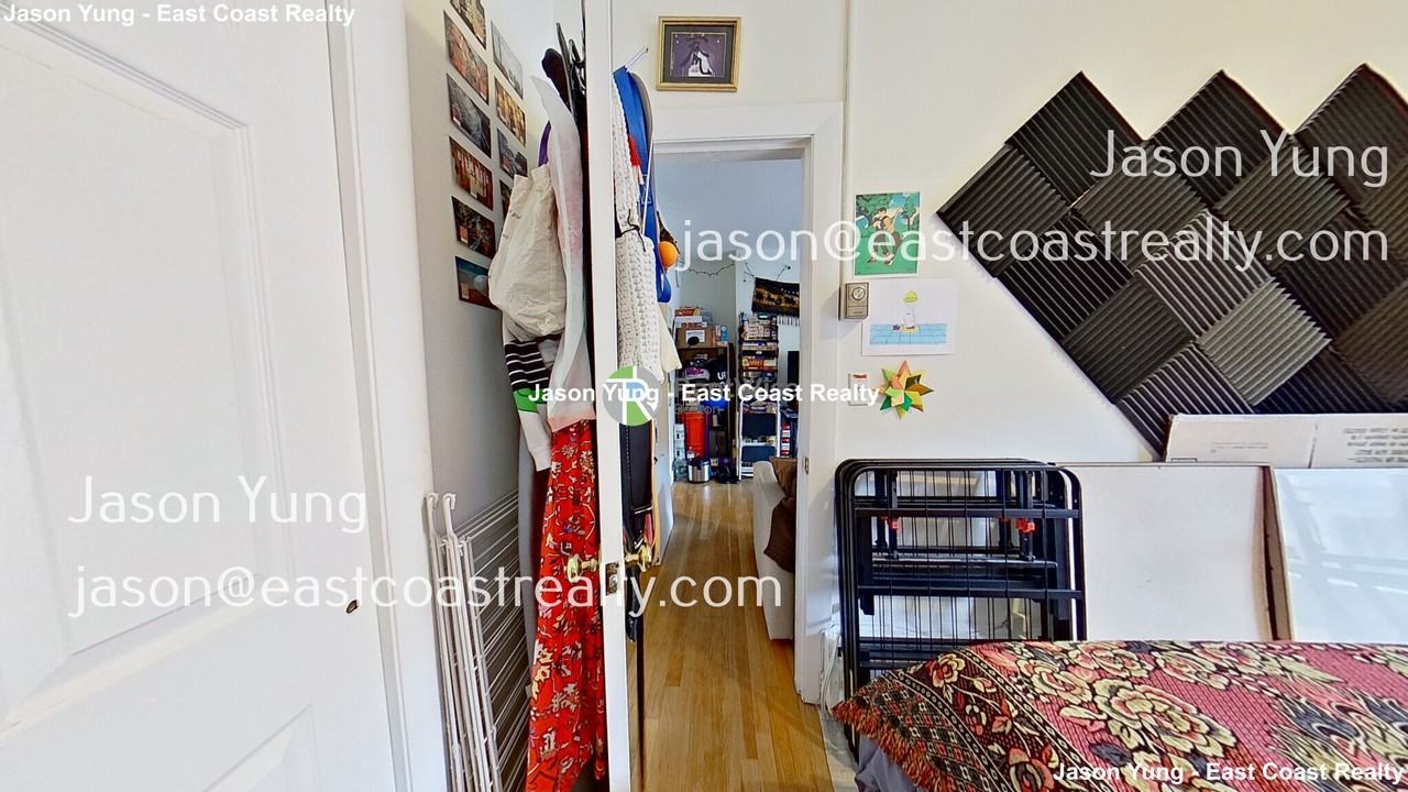 529 Beacon St #529-18 - Photo 2 of 15