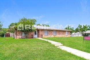 7800 Regency Ln - Photo 1 of 1