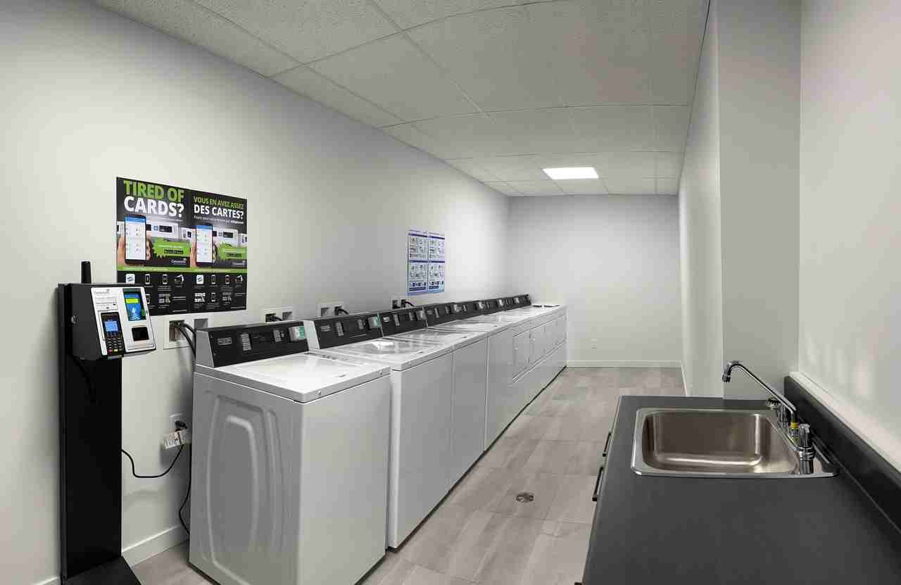 Altitude H - Photo 7 of 7