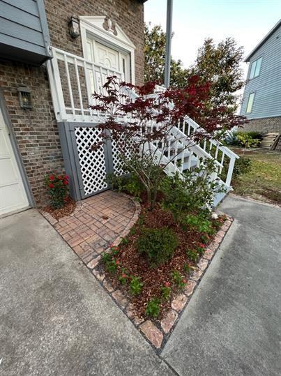 6 Bayshore Pt - Photo 3 of 24