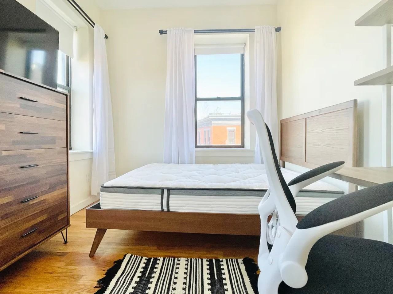 Pacific St & Franklin Ave #198