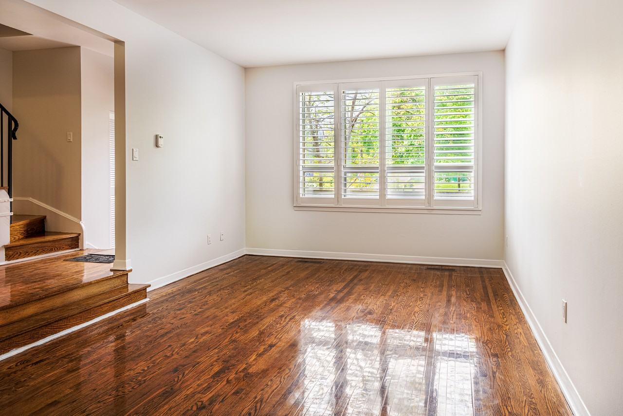 Balliol & Davisville Townhomes - Photo 2 of 14