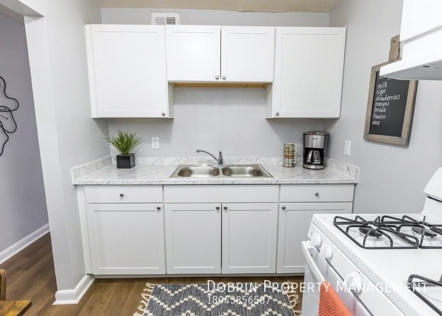 2216 Afton Ave #2216 - Photo 3 of 39