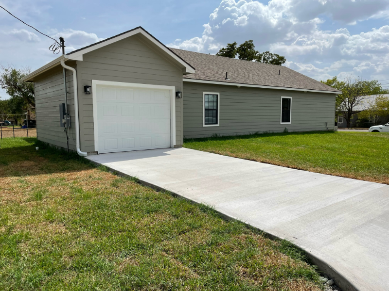 810 S Caldwell St - Photo 3 of 7