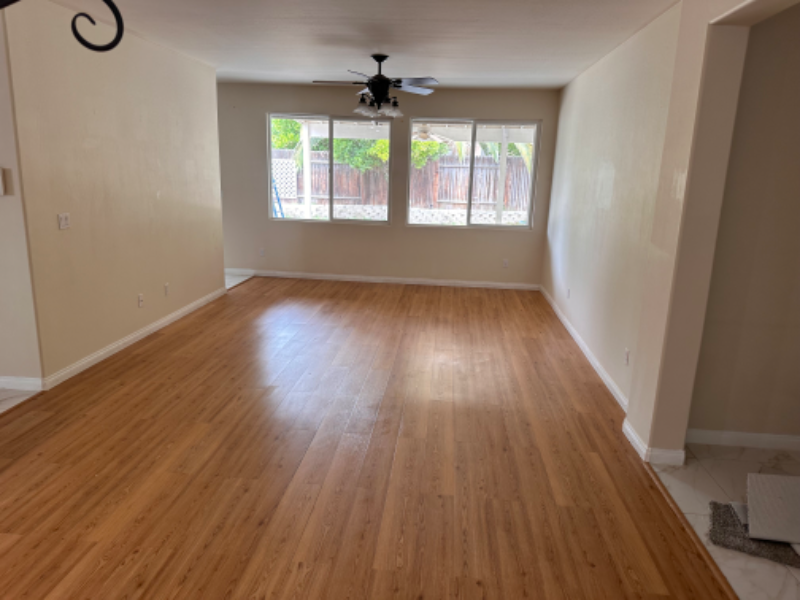 11716 Reagan Rd - Photo 3 of 14