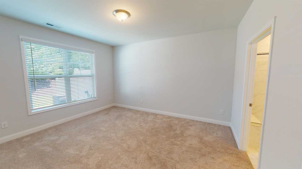 816 Riley Ln #1 - Photo 5 of 9