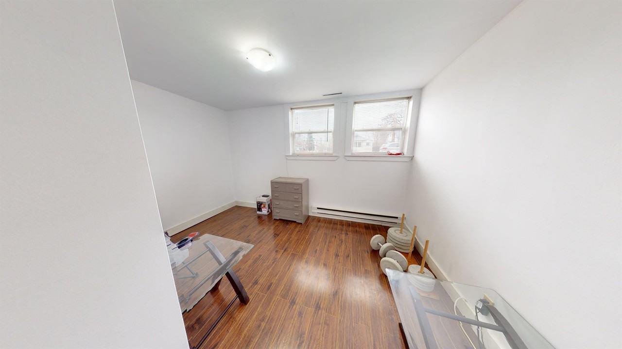 50 Third St #3 - Photo 2 of 6