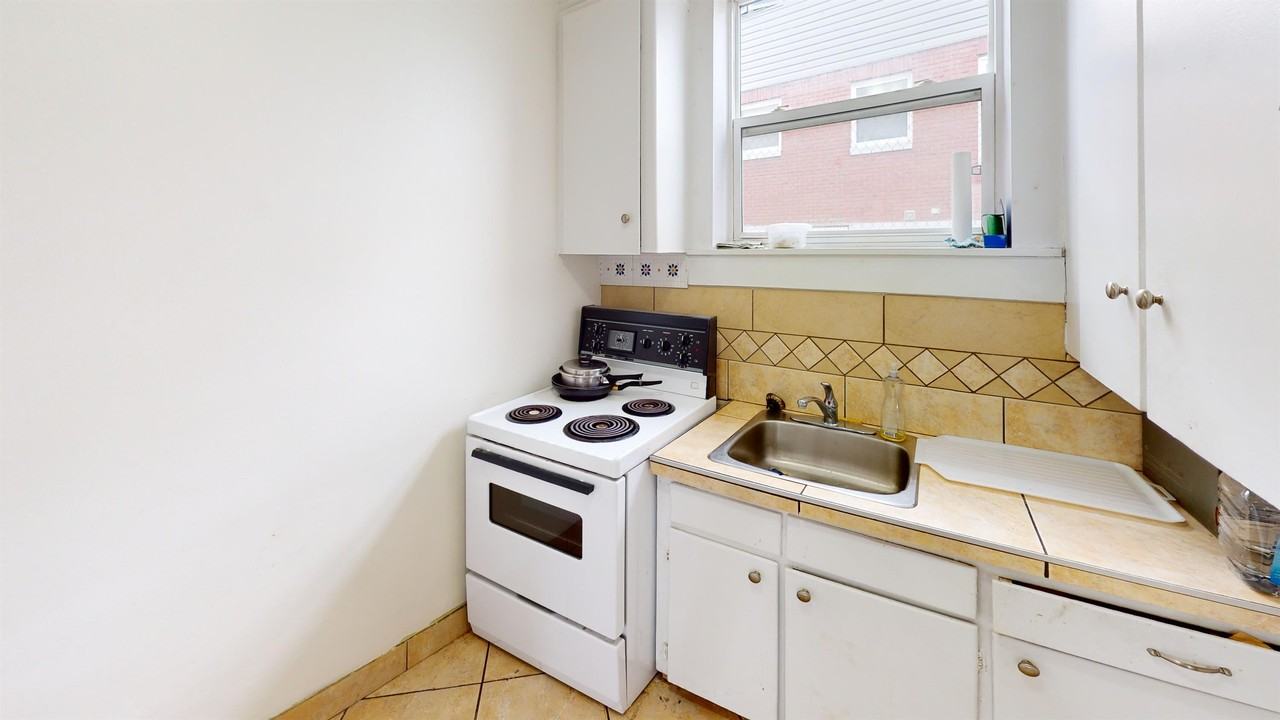 50 Third St #3 - Photo 5 of 6