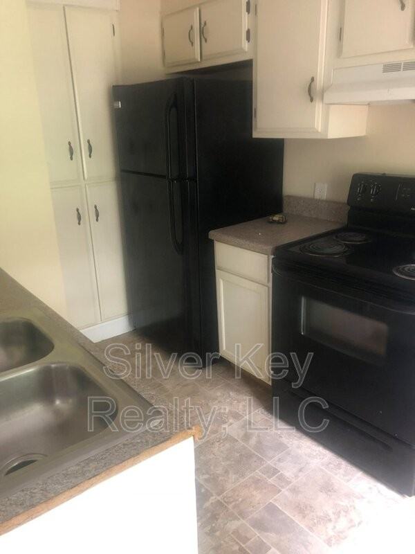 505 Guille St #1 - Photo 6 of 13