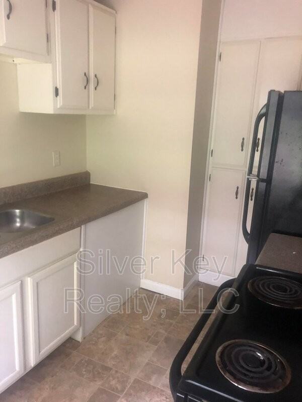 505 Guille St #1 - Photo 7 of 13