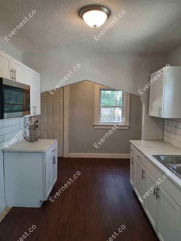 2115 E 67th Ter - Photo 2 of 22