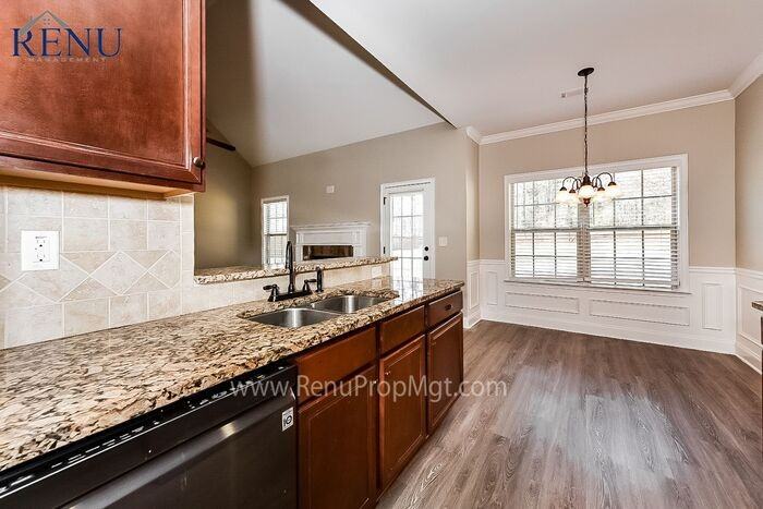 933 Besse Way - Photo 2 of 17