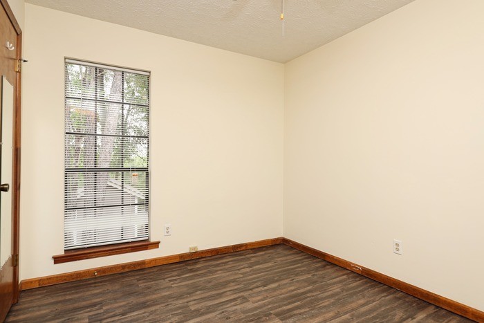 465 West Dr - Photo 3 of 7