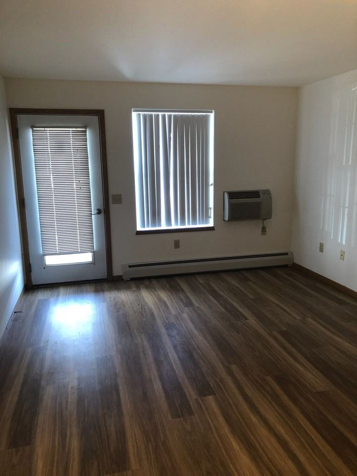 1904 Eva Rd #9 - Photo 2 of 4