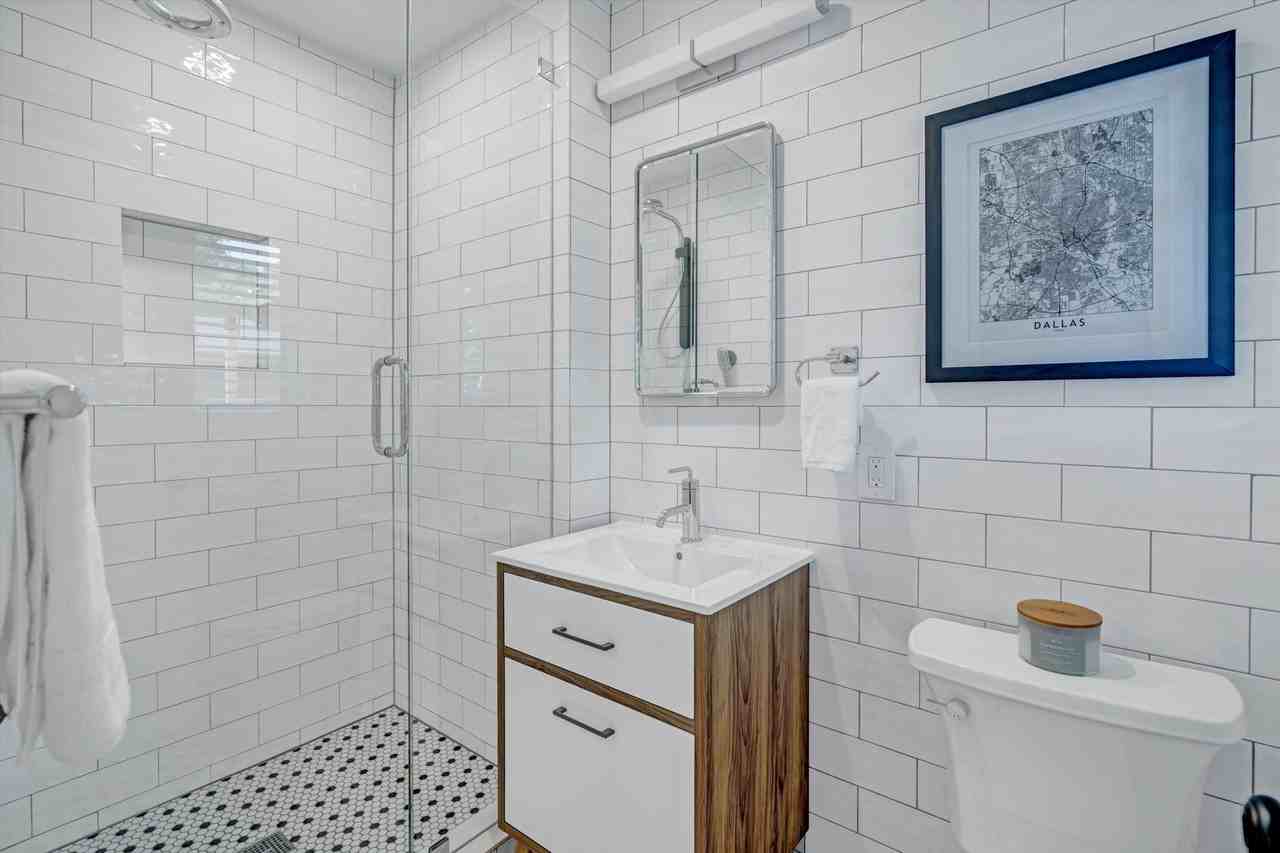 9038 Lydgate Dr #NA - Photo 3 of 6