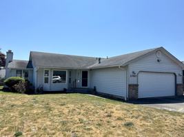 featured image of 2060 Oxford Court #1