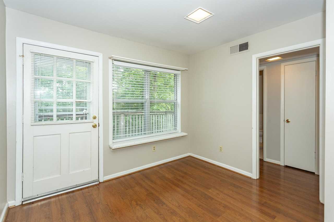 2014 Montreat Pkwy Apt D #2014 - Photo 2 of 32