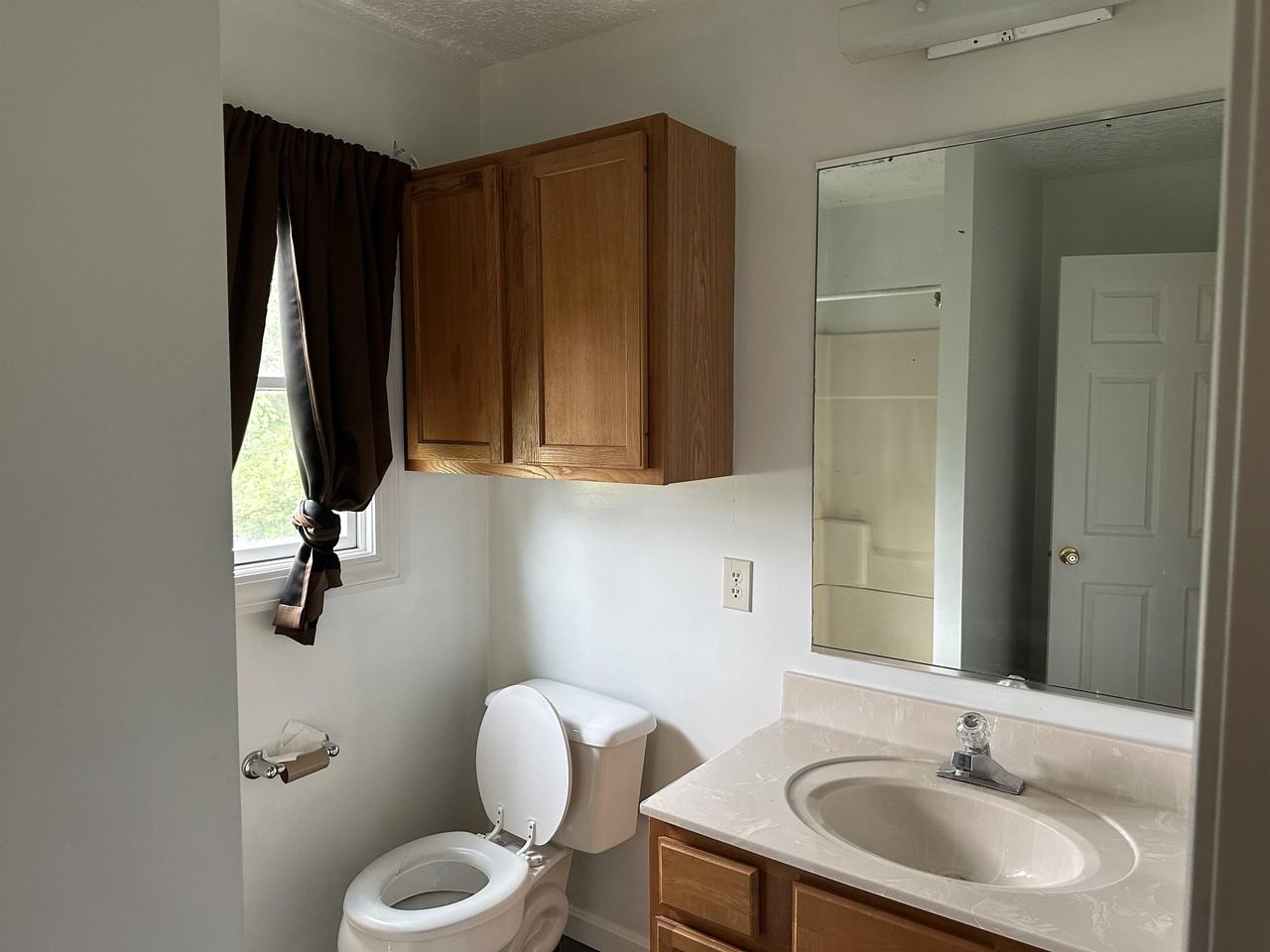 6131 N 450 W #1 - Photo 3 of 10