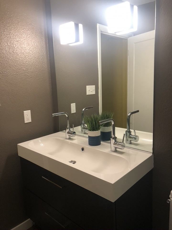 229 Burlington Ave #1 - Photo 6 of 11