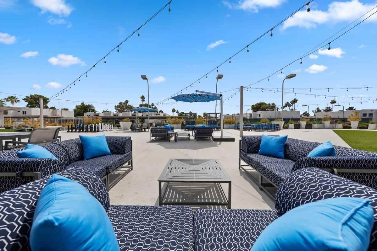 8375 E Via De Ventura - Photo 2 of 38