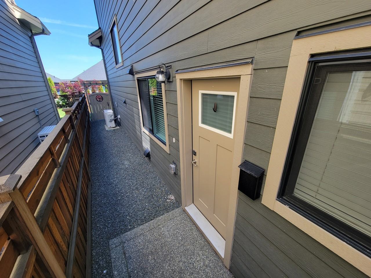 1230 Nova Court, Langford, BC V9B 0L9 1 Bedroom Condo for 1,800/month