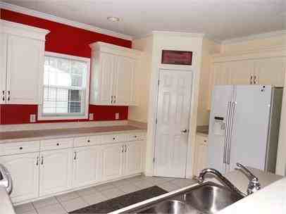 7791 Nw 144th St - Photo 3 of 12