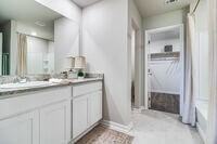 206 Yardley Ct - Photo 3 of 49