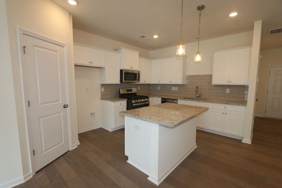 387 Abington St #387 - Photo 2 of 7