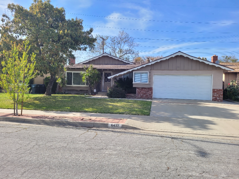 6437 Triton Dr - Photo 2 of 21
