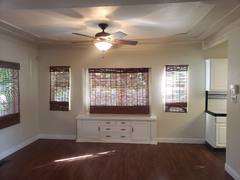 301 N Palm St - Photo 3 of 25