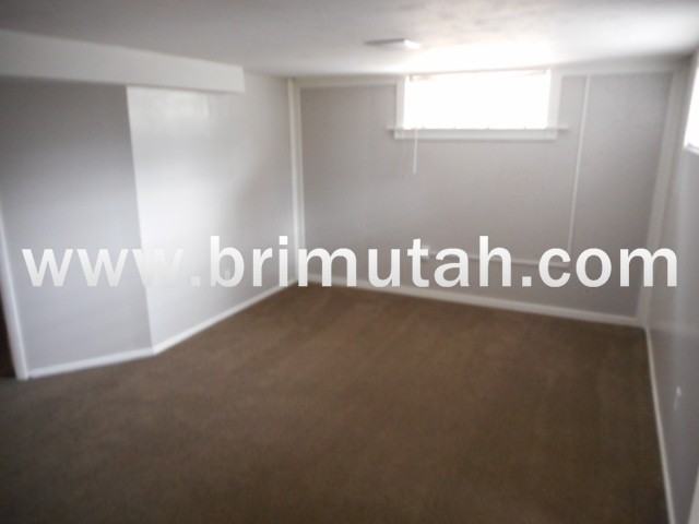 2637 S Kenwood St #2637 - Photo 4 of 20