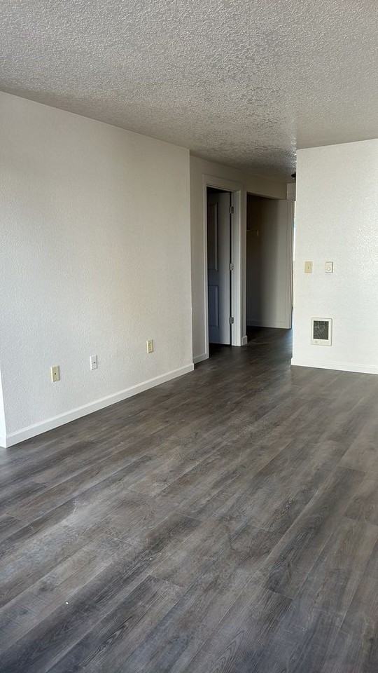 1017 Boedies Dr - Photo 3 of 6