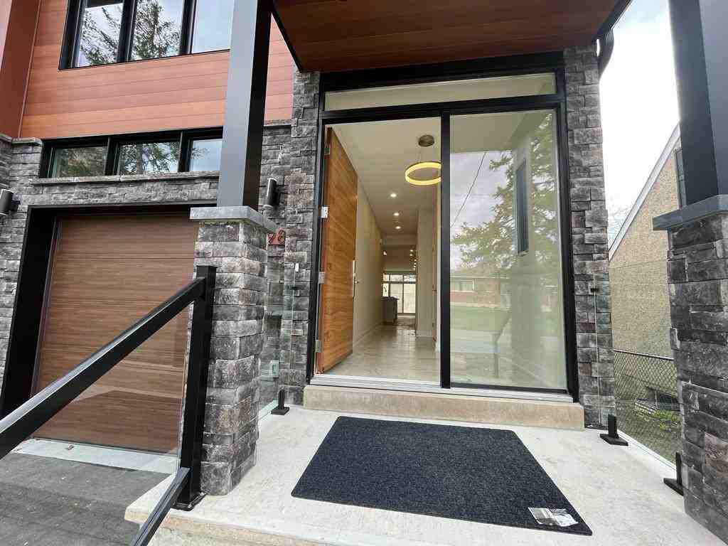 498 Wentworth Ave - Photo 2 of 18