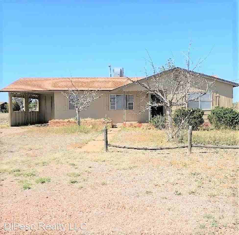 3044 W Airport Rd - Photo 2 of 11