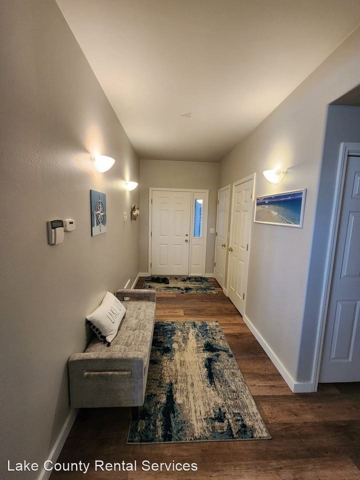 100 Rocky Point Rd #C1 - Photo 3 of 23