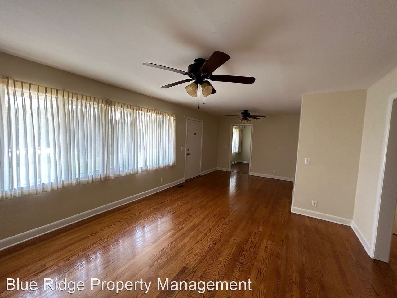 262 Rock Springs Dr - Photo 2 of 18