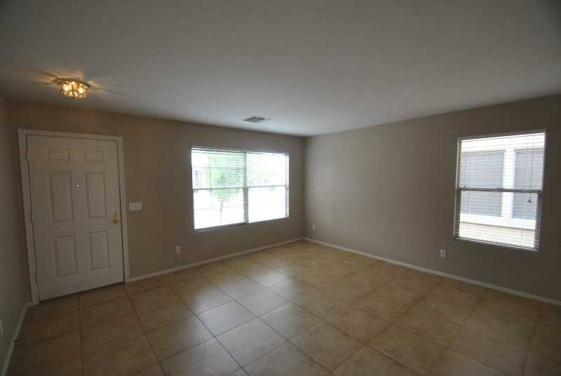 3132 W Carson Rd - Photo 3 of 16